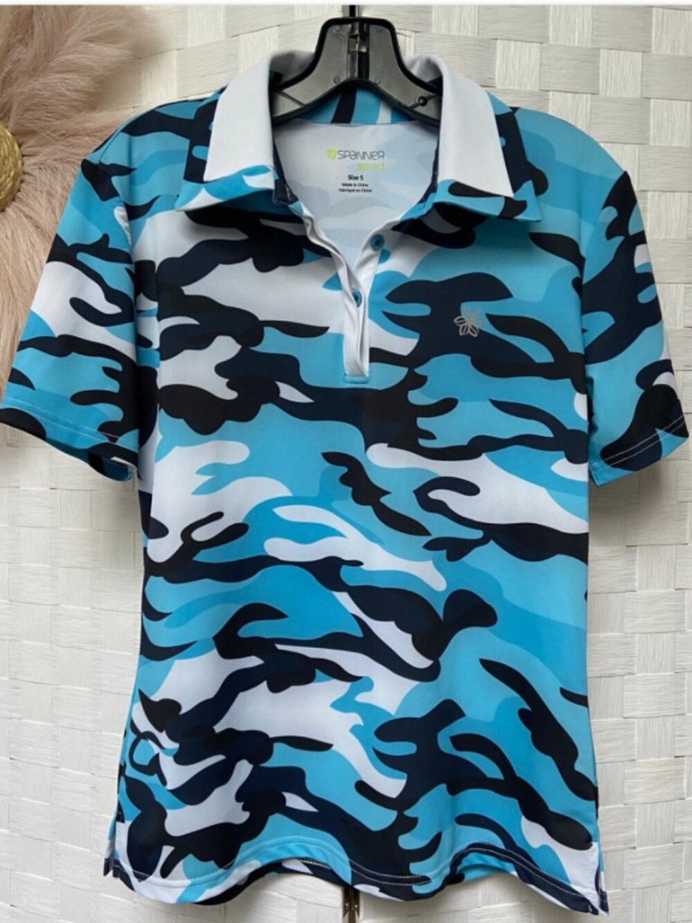 NEW NWOT Spanner Blue Camoflauge Collared Sport Top Size S